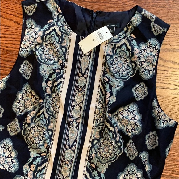 DRESS - Picture 3 of 4